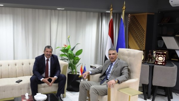 أخبار أسوان.. تلبية للمطالب الجماهيرية ومتابعة للمدارس ومواجهة الظواهر السلبية وتنفيذ أنشطة جامعية