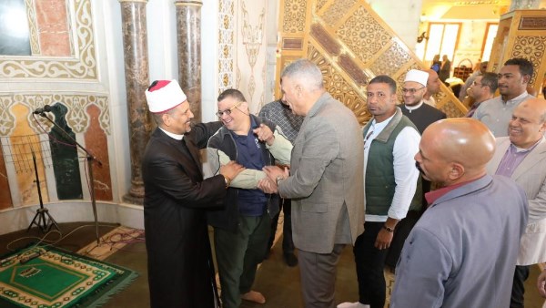 جولة محافظ أسوان