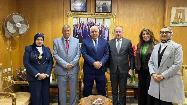 جانب من الحدث