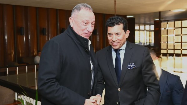 وزير الشباب والرياضة