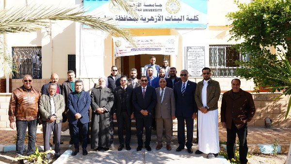 محافظ مطروح خلال افتتاح المركز 