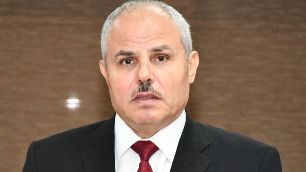 رئيس جامعة قناة السويس 