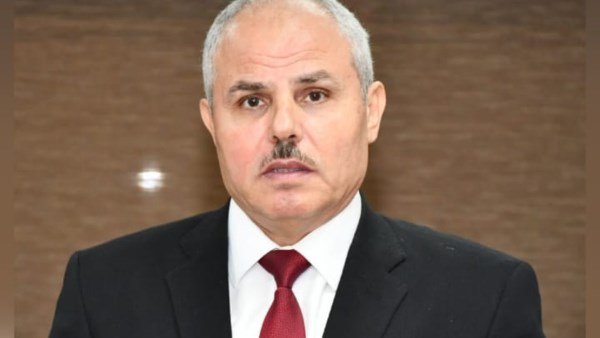 رئيس جامعة قناة السويس 