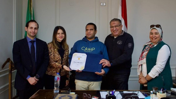 خلال اللقاء 