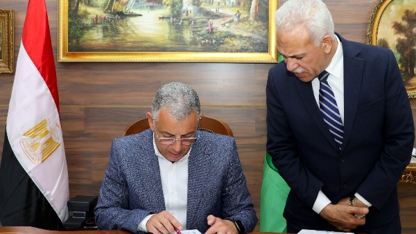 اعتماد الجداول 