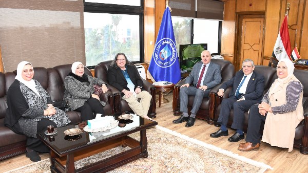 خلال اللقاء 