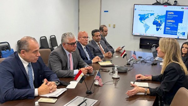 اقتصادية قناة السويس يستعرض الفرص الاستثمارية أمام مؤسسات وشركات أمريكية
