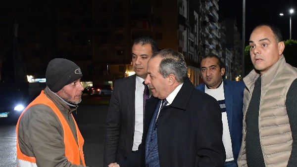 محافظ بورسعيد يتفقد سير العمل في محافظ بورسعيد يتفقد سير العمل في