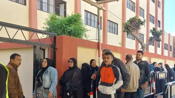 في أول أيام انتخابات الإعادة بمجلس النواب .. توافد المواطنين على لجان الاقتراع بمحافظة بورسعيد