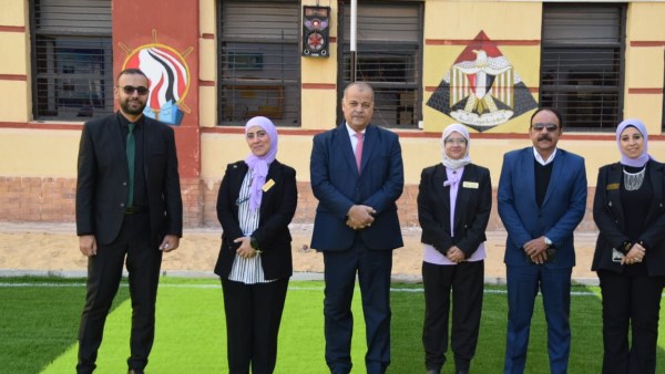 الغرباوي يتابع انتظام سير العملية التعليمية بمدرسة القناة الإعدادية بنات