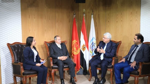 وزير التعليم العالي ومحافظ بورسعيد ورئيس الجامعة  يفتتحون " ستوديو كلية التربية النوعية