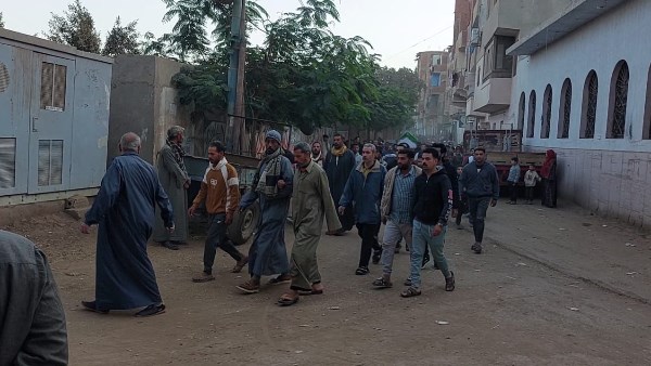 جانب من الجنازة 