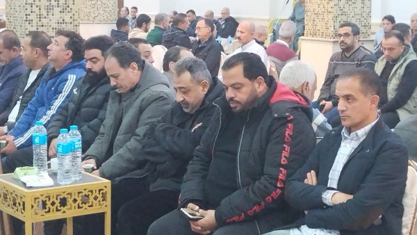 جانب من العزاء 