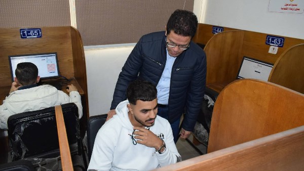 جانب من الجولة 