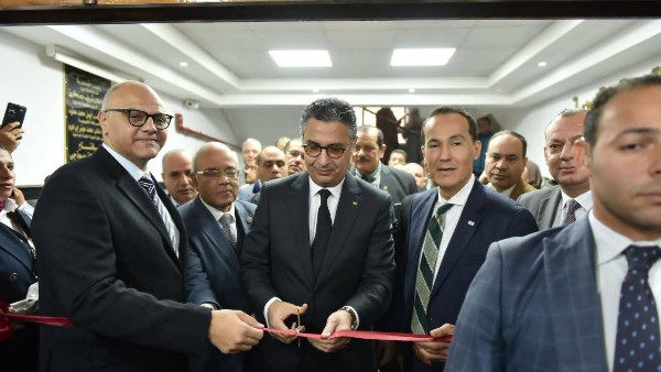 جانب من الافتتاح 