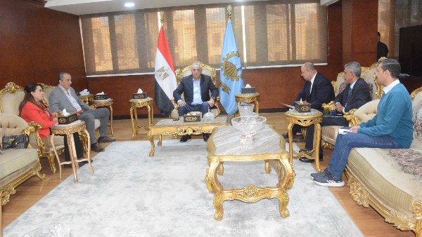 محافظ الغربية 