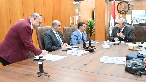 محافظ الغربية 