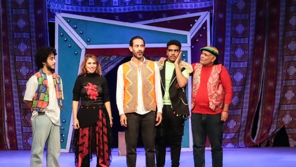 عروض مسرحية كوميدية 