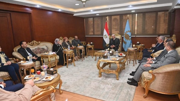 محافظ الغربية 