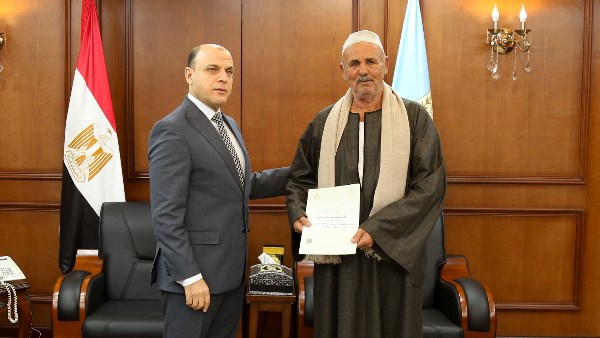 محافظ كفر الشيخ ..