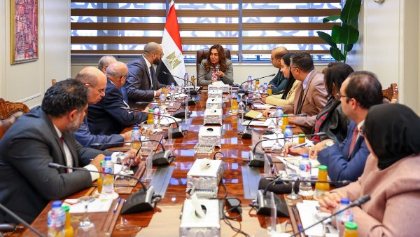 اجتماع وزيرة التنمية المحلية 