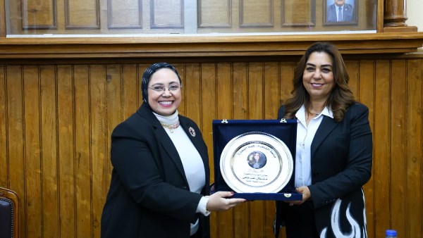 وزيرة التنمية المحلية 