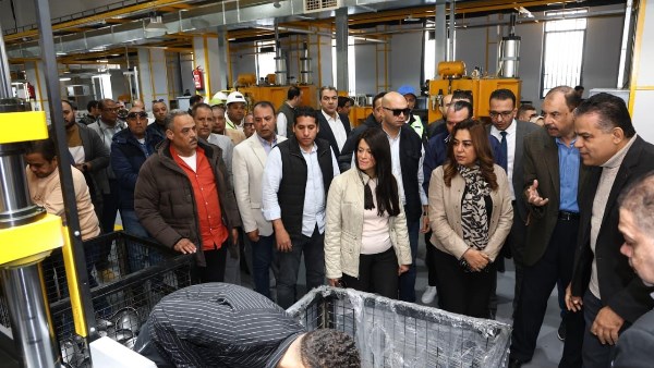 وزيرتا التنمية المحلية والتخطيط 