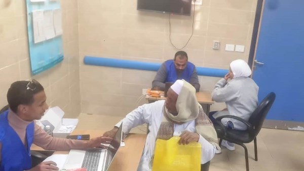 جهود محافظ اسوان