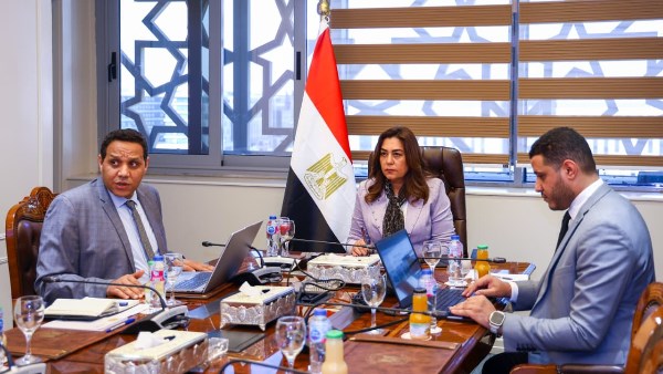 وزيرة التنمية المحلية 