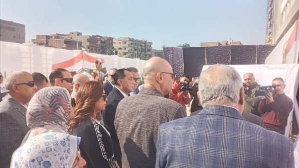 مدبولي يتفقد مشروع إنشاء مستشفي شبين القناطر بالقليوبية مدبولي يتفقد مشروع إنشاء مستشفي شبين القناطر بالقليوبية