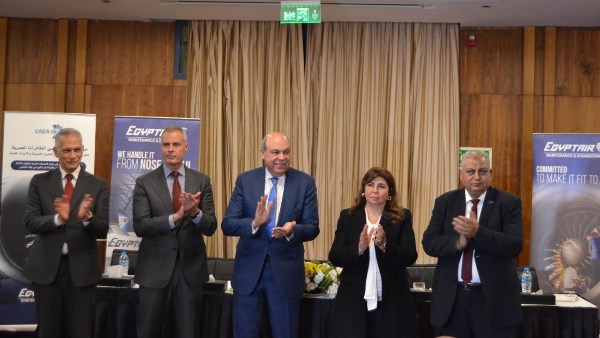 تكريم مهندسي مصر للطيران