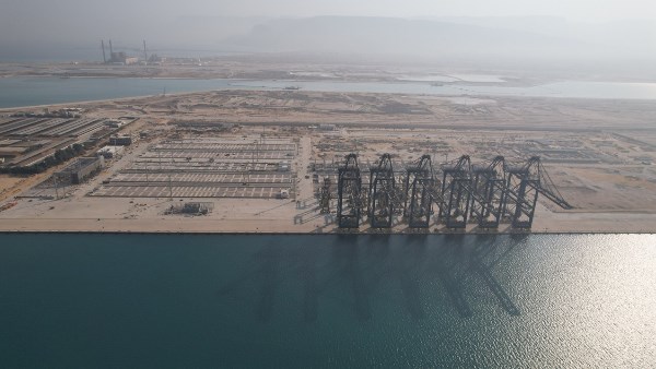 ميناء السخنة 