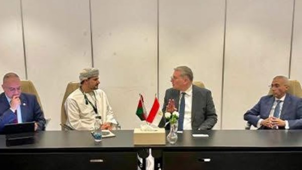 وزير البترول والثروة المعدنية فى لقاءً مع المهندس منصور العبدالي الرئيس التنفيذي لشركة أوكيو