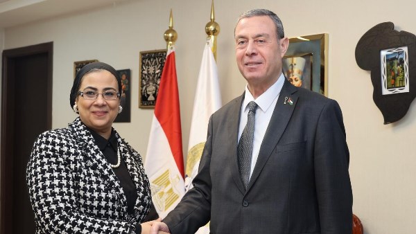رئيسة المجلس القومي للمرأة تستقبل سفير دولة فلسطين بالقاهرة،