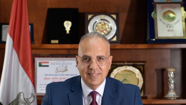 الدكتور هانى سويلم وزير الري