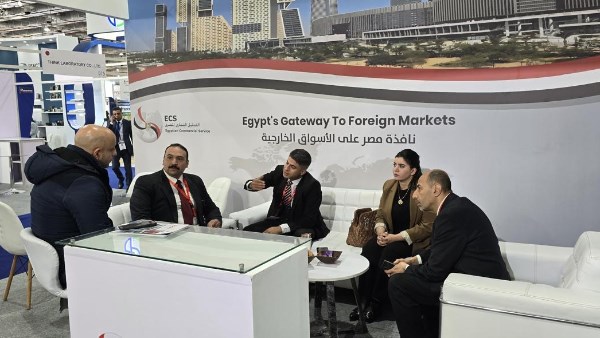 التمثيل التجاري المصري يستقطب أكثر من ٢٥٠ شركة مستوردة للمشاركة في معرض فوود أفريكا
