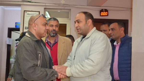 رئيس مياه الشرب بالجيزة يتفقد المركز الطبي لرعاية العاملين