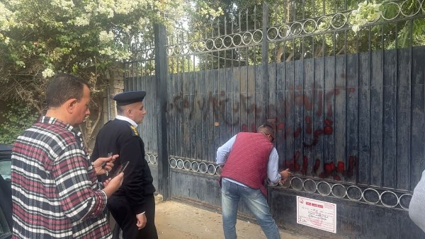 خلال الحملة