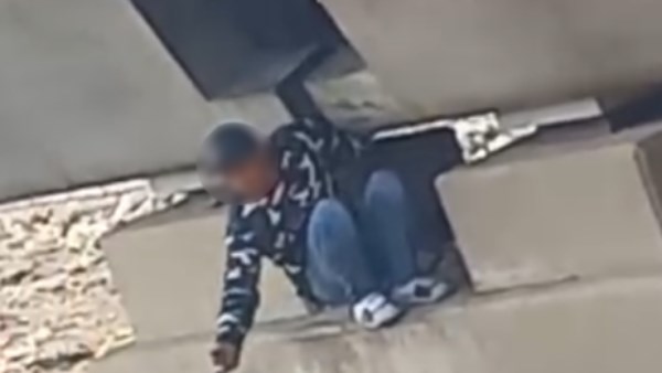 مخزن مخدرات تحت الكوبرى.. سقوط اثنين من مروجى الكيف بالوراق مخزن مخدرات تحت الكوبرى.. سقوط اثنين من مروجى الكيف بالوراق