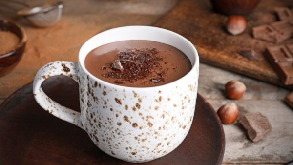 طريقة عمل مشروب الكاكاو الساخن