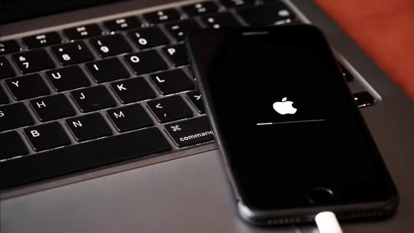 تسجيل مكالمات الآيفون.. ميزة مدمجة وشرح بالفيديو