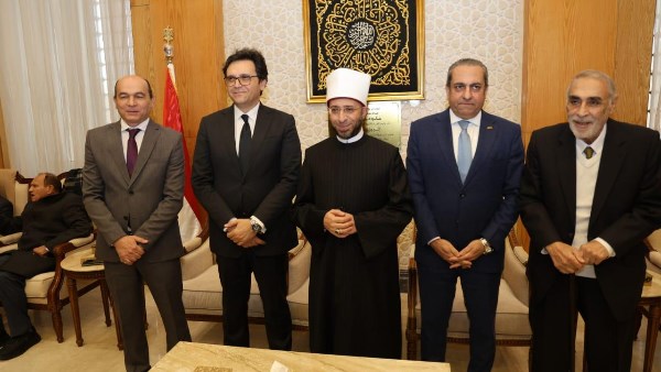 وزيرا الأوقاف والثقافة يفتتحان متحف كبار القرّاء