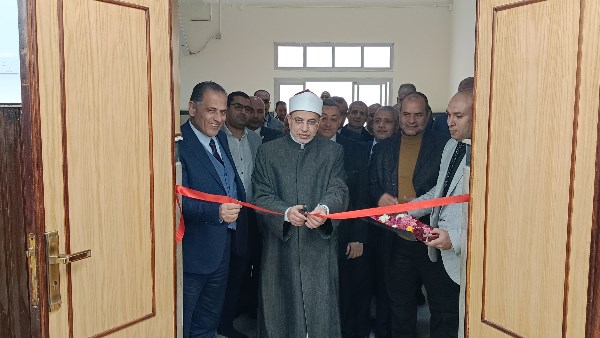 رئيس جامعة الأزهر يفتتح قاعة المؤتمرات بكلية التجارة