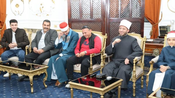وزير الأوقاف يستضيف نجوم حلقة الجمعة من دولة التلاوة