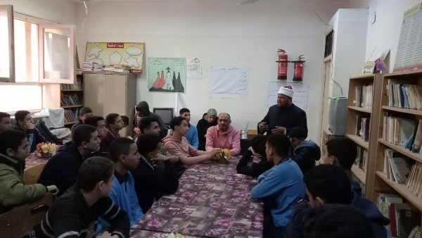 احدى الندوات بالمدارس