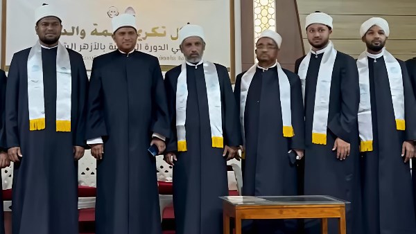 جانب من التكريم