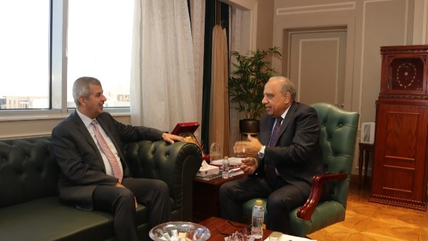 وزير الكهرباء  ووزير الطاقة الاردني