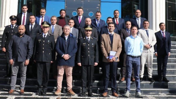 مكافحة شبكات تهريب المهاجرين