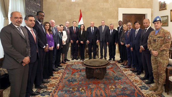 عون ووفد مجلس الأمن 