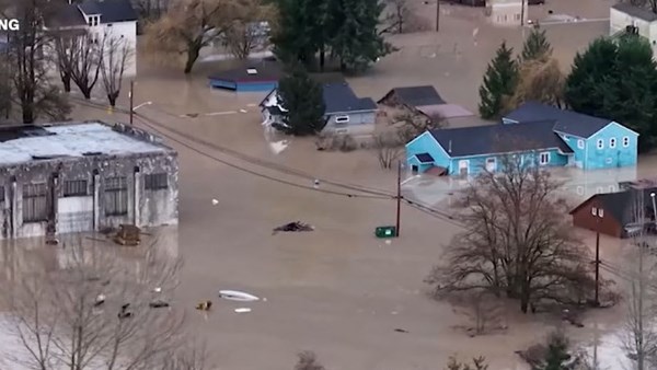 فيضانات واشنطن 